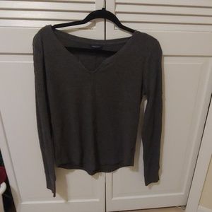 Gray long sleeve shirt